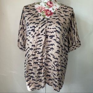 Cabi 100% Silk V Neck Drop Shoulder Top Large